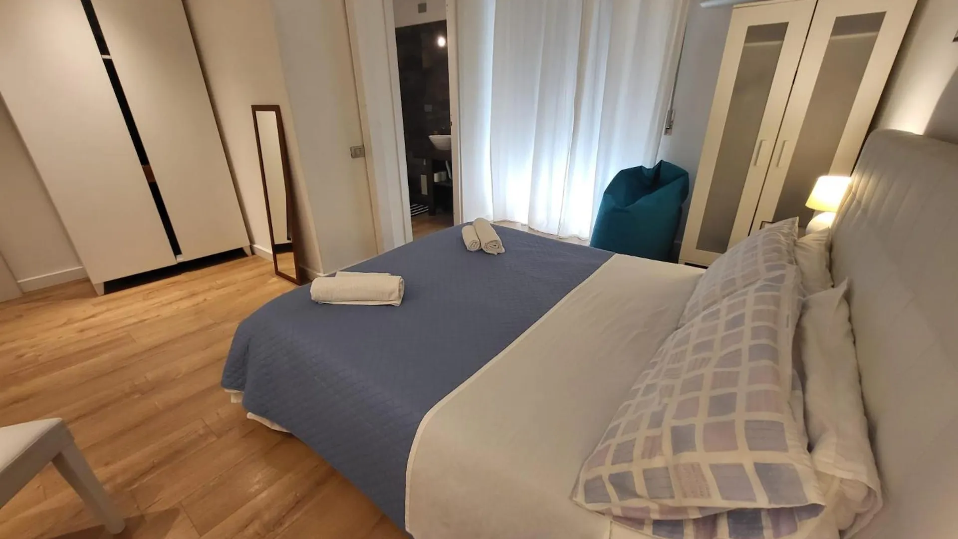 Bed and Breakfast Living Cagliari Italien